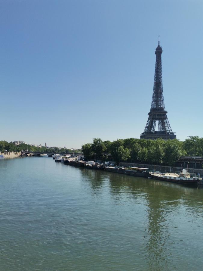 Toureifelchampselysee Parigi Esterno foto
